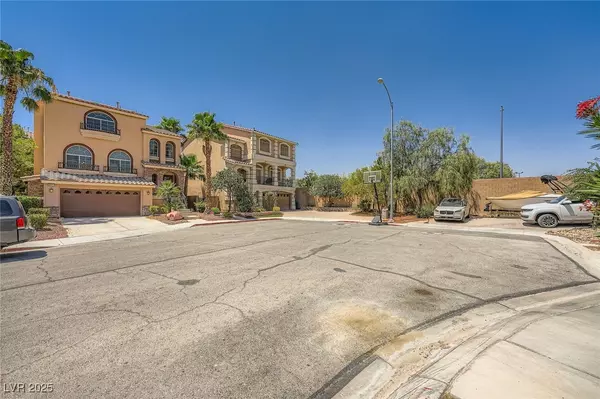 Las Vegas, NV 89139,6075 Belvedere Canyon AVE