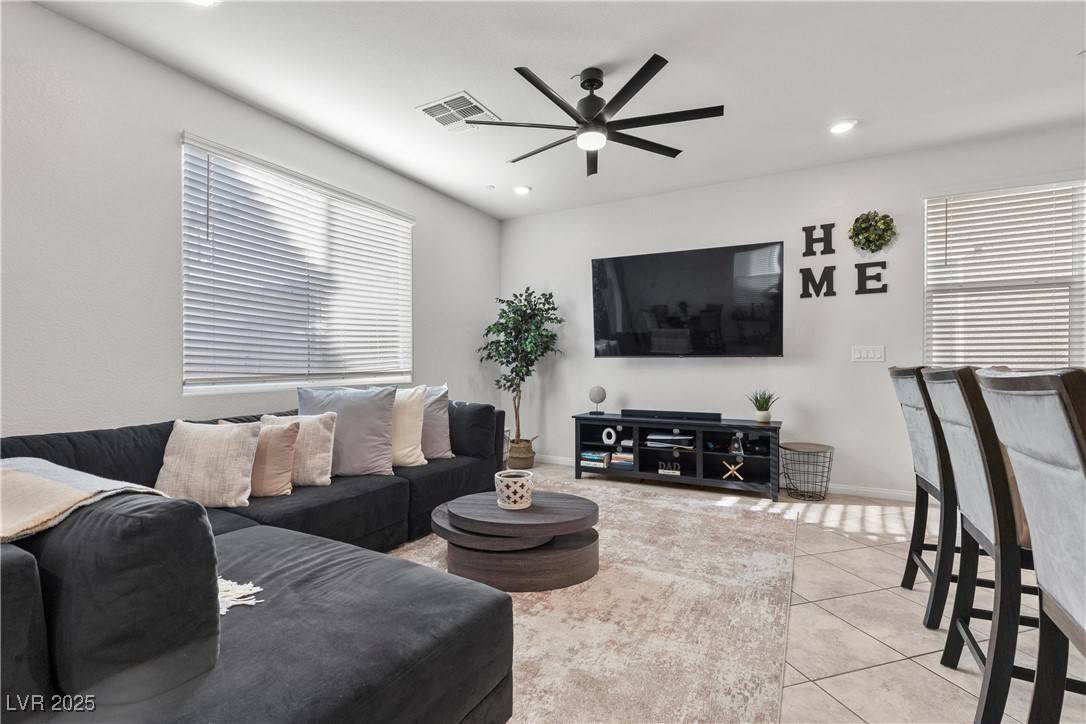 Las Vegas, NV 89149,6957 Antequera ST