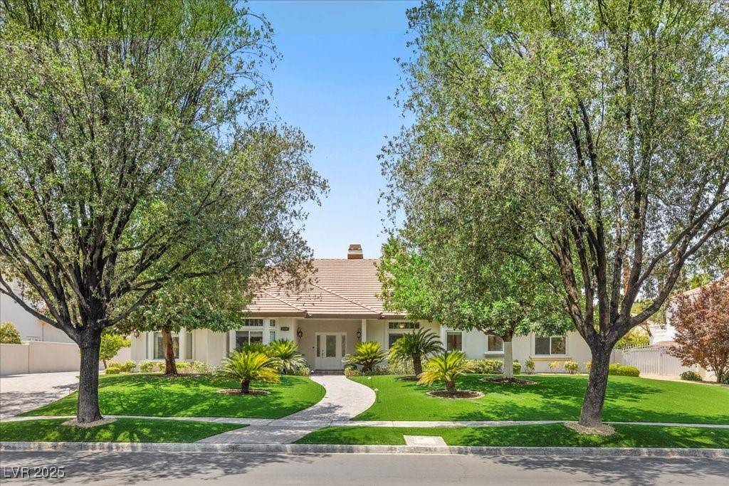 Henderson, NV 89074,2330 Caserta CT