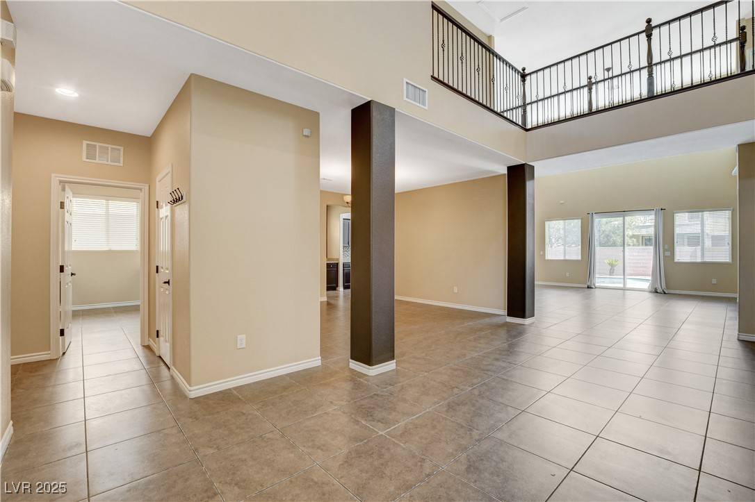 North Las Vegas, NV 89084,4208 Falcons Flight AVE