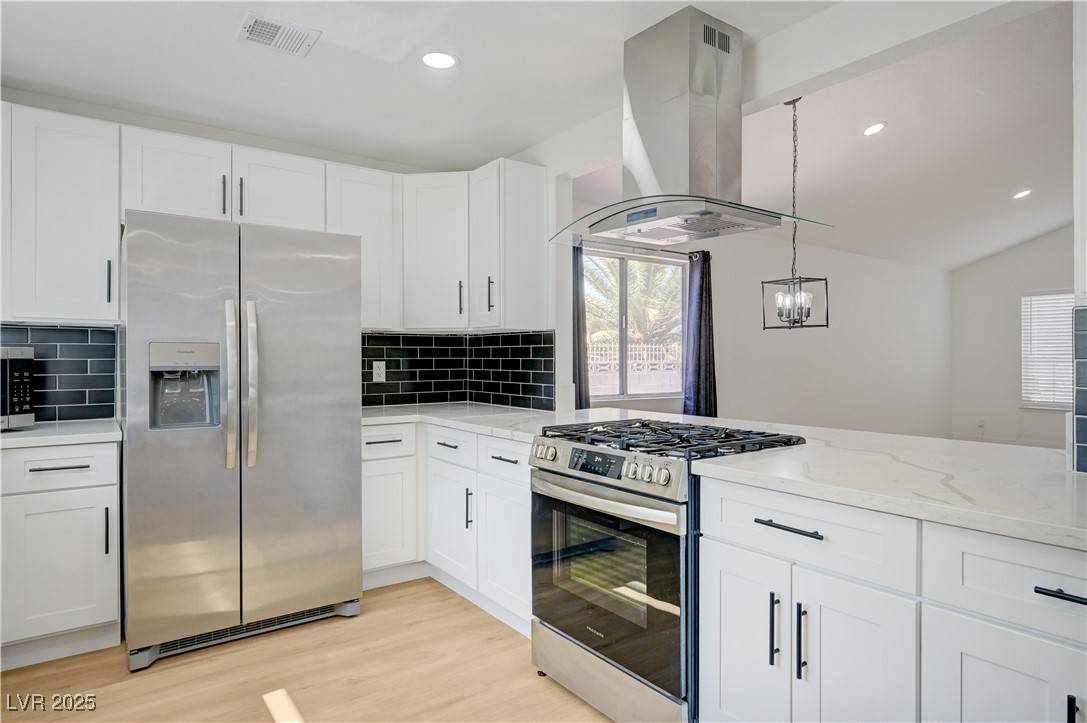 Henderson, NV 89002,730 Arrowhead TRL