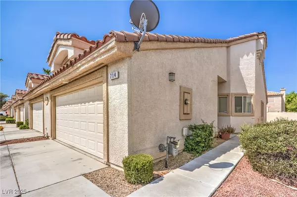 Henderson, NV 89014,855 N Stephanie ST #714
