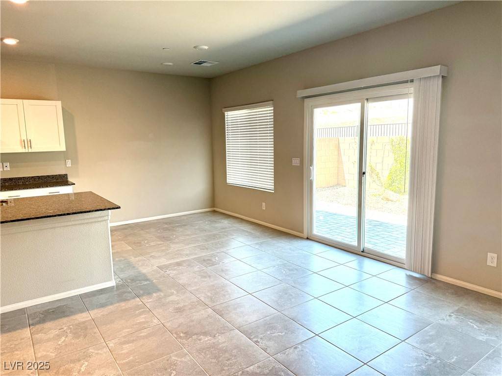 Las Vegas, NV 89166,5269 Acadia Leaf ST