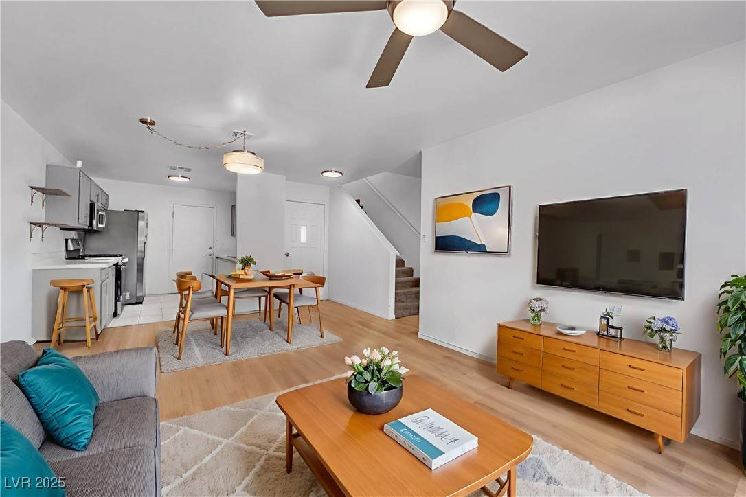 9269 Casa Christina LN, Las Vegas, NV 89147