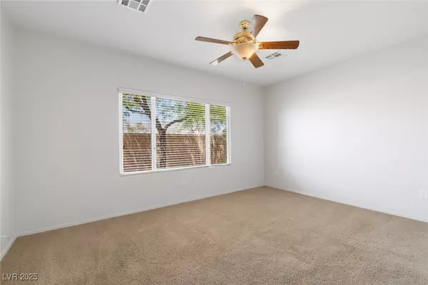 North Las Vegas, NV 89084,3516 Herring Gull LN
