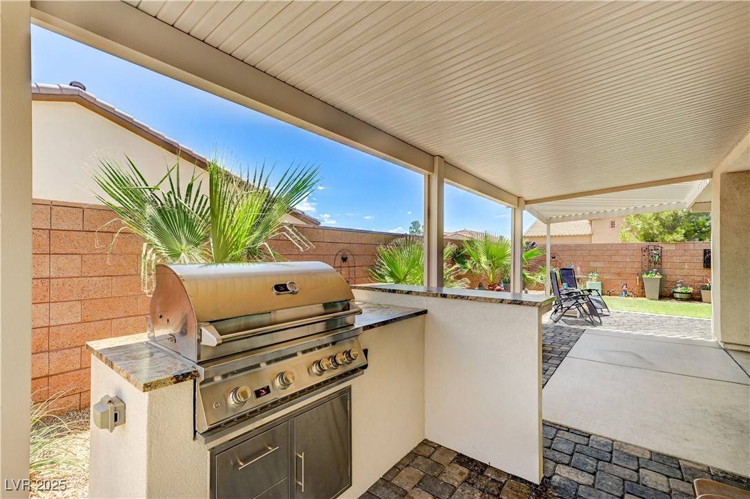 North Las Vegas, NV 89081,3605 Greenbriar Bluff AVE