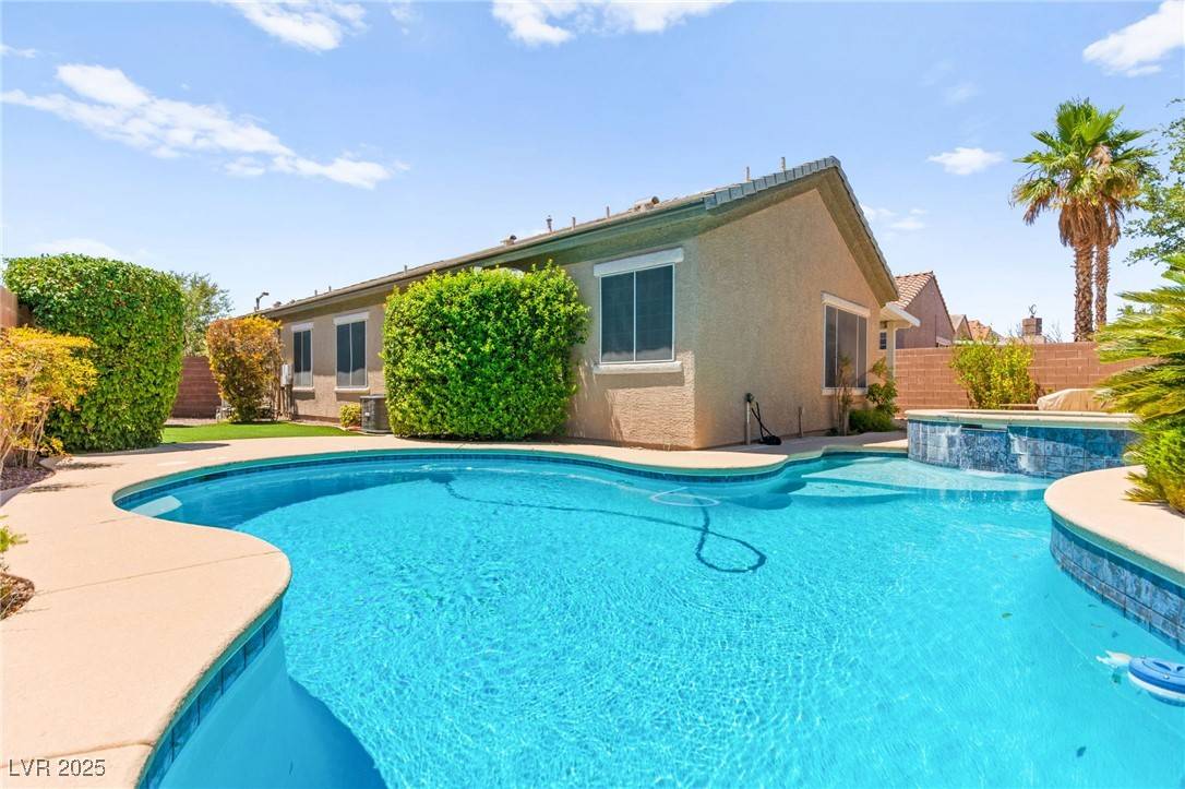 720 Indian Garden ST, Las Vegas, NV 89138