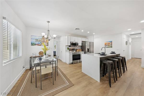 1940 Lexington ST, Las Vegas, NV 89106