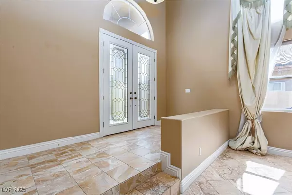 Las Vegas, NV 89144,10665 Sapphire Vista AVE