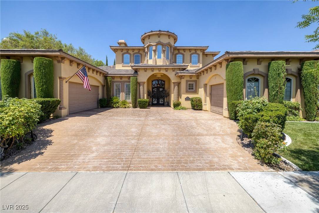 501 Royalton DR, Las Vegas, NV 89144
