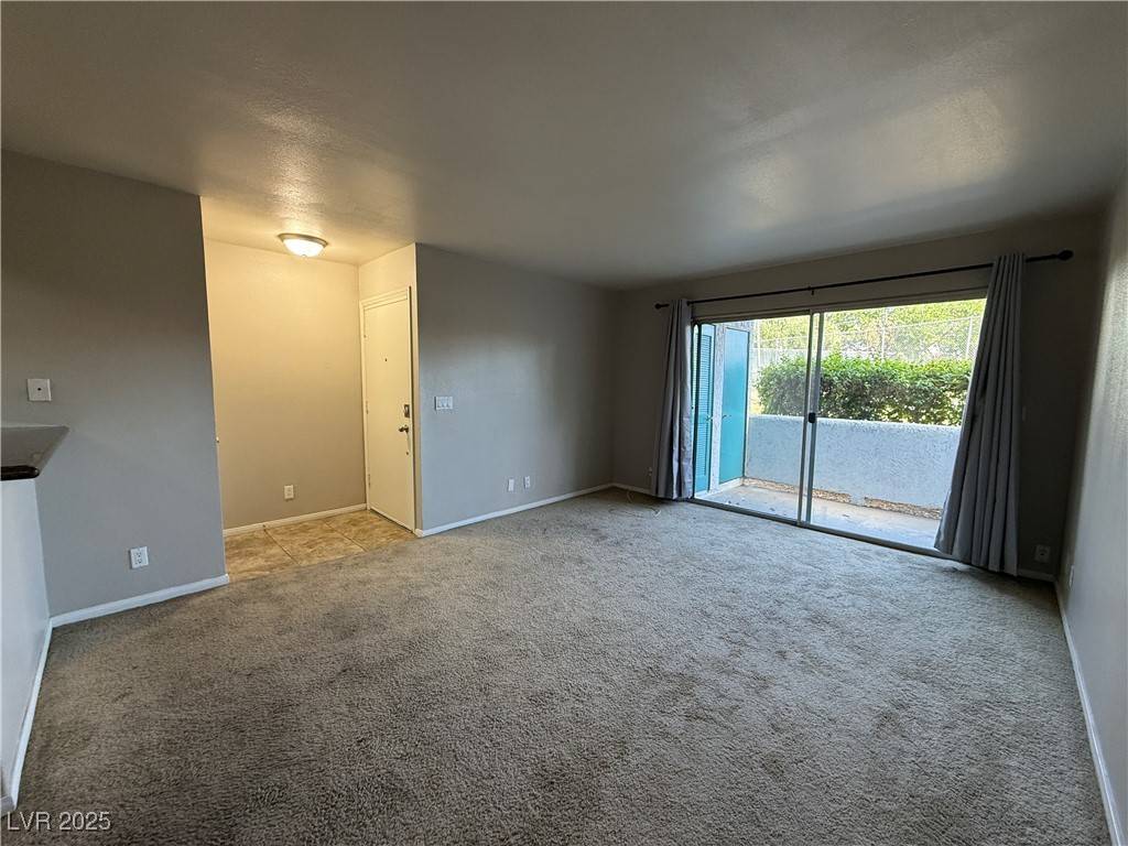 Las Vegas, NV 89119,1455 E Katie AVE #13