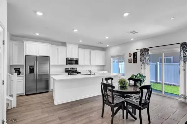 Las Vegas, NV 89131,7226 N Decatur BLVD #4