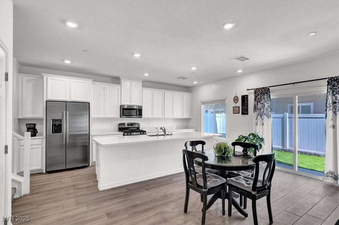 Las Vegas, NV 89131,7226 N Decatur BLVD #4