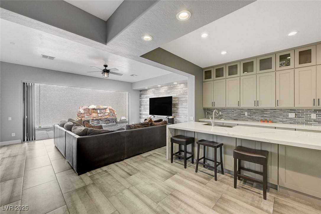 Henderson, NV 89044,2672 Joan Of Arc ST