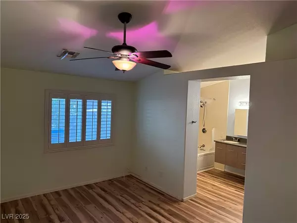 Henderson, NV 89015,635 Pimlico DR