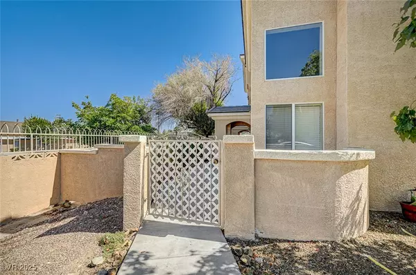 Las Vegas, NV 89121,3950 Sandhill RD #123