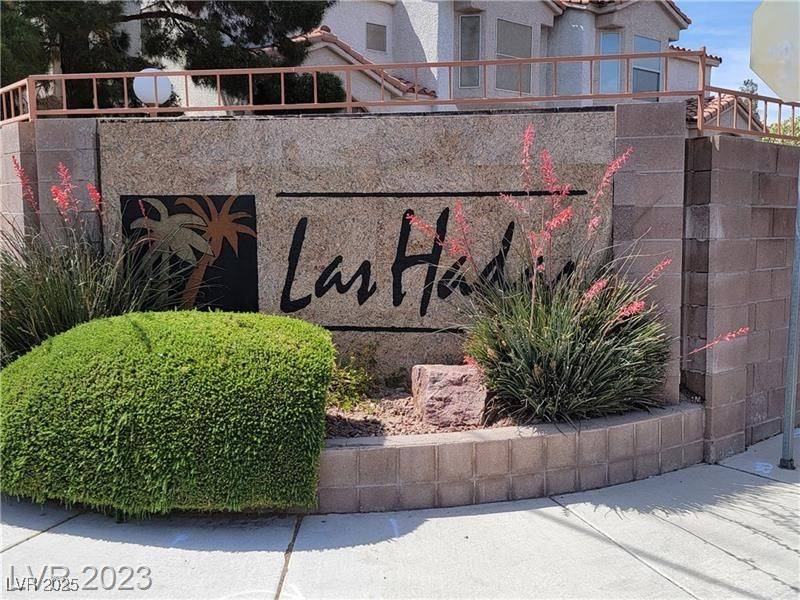 Las Vegas, NV 89108,4049 Castle Cove DR