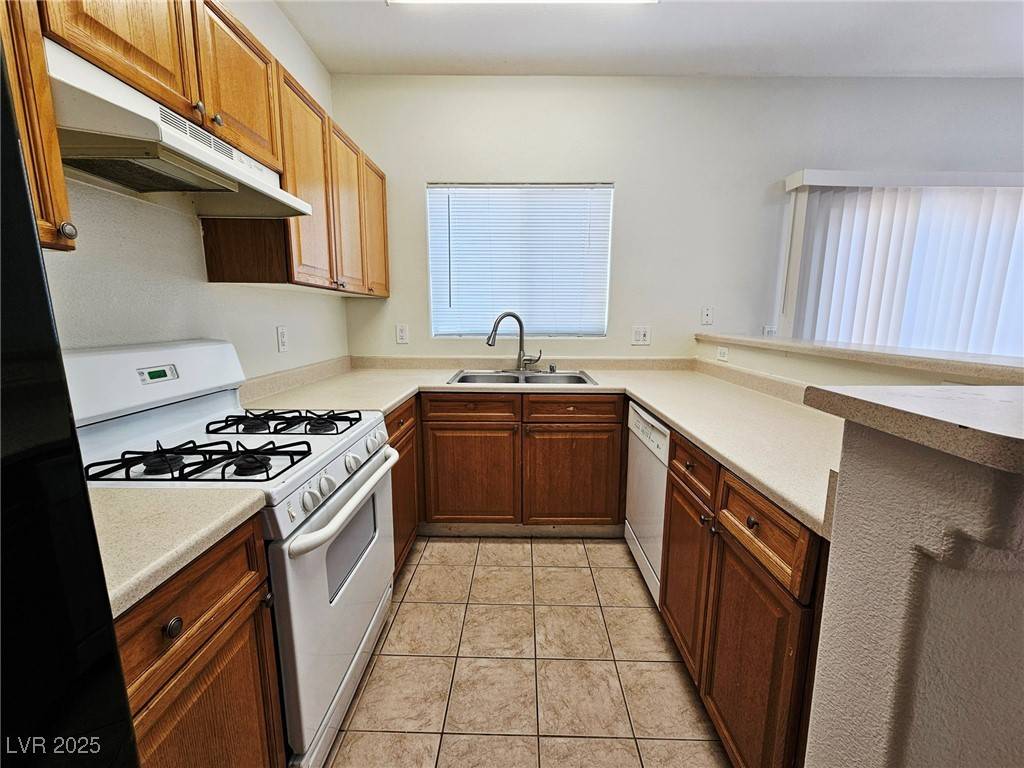Las Vegas, NV 89178,8866 Duncan Barrel AVE #102