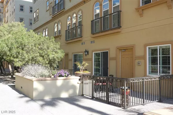Las Vegas, NV 89123,2405 Serene AVE #241