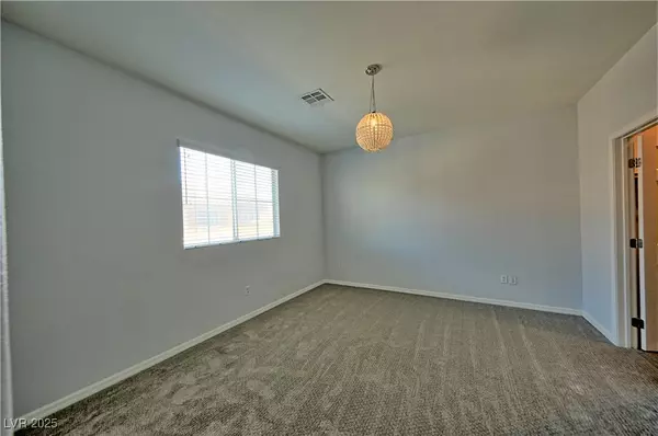 Las Vegas, NV 89135,11476 Belmont Lake DR #103