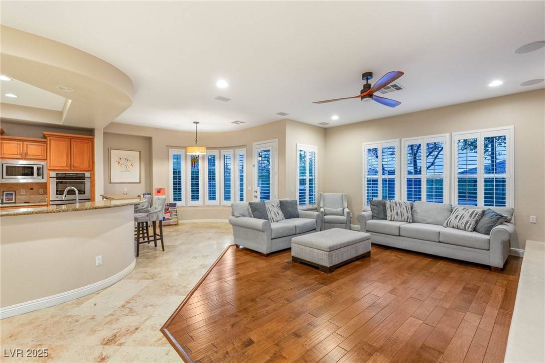 Las Vegas, NV 89135,1935 Alcova Ridge DR