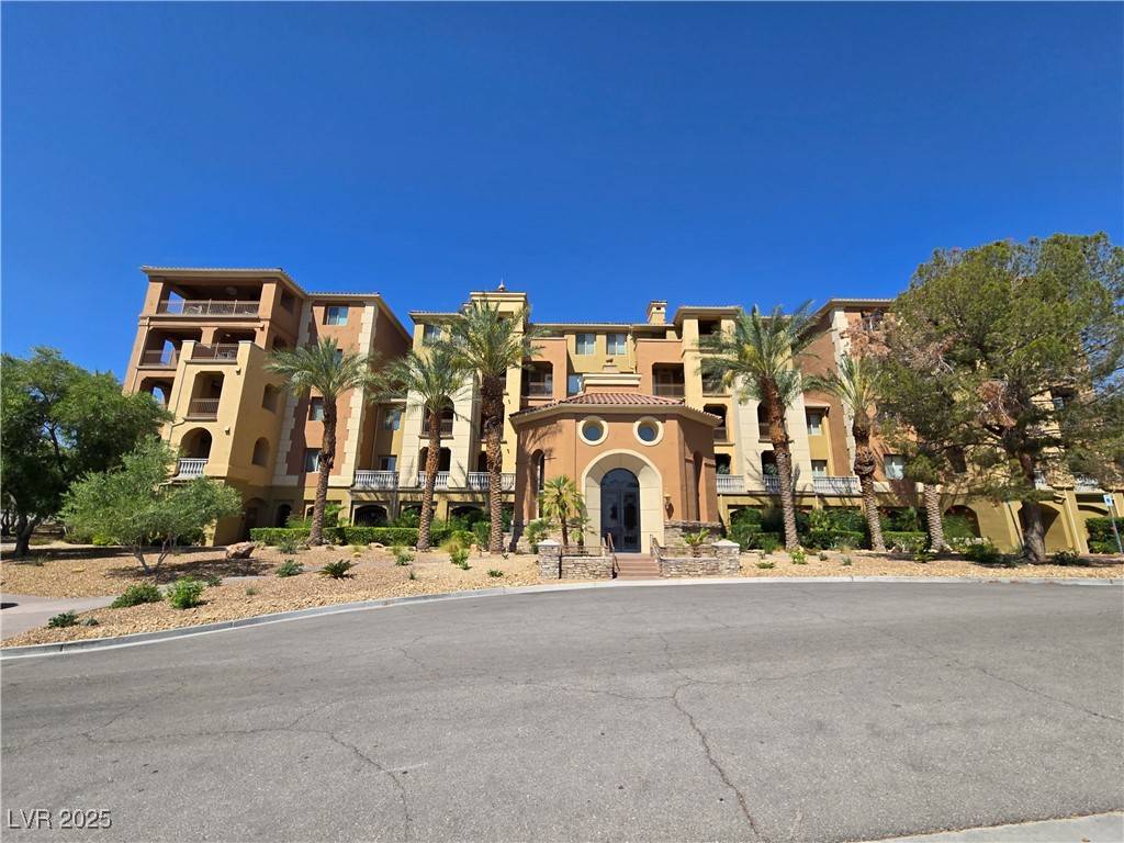 Henderson, NV 89011,20 Via Mantova #202