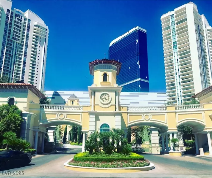 2747 Paradise RD #1801, Las Vegas, NV 89109