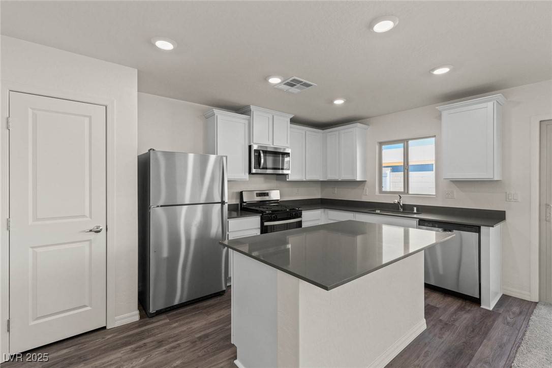 Las Vegas, NV 89122,6174 Blood Lily AVE