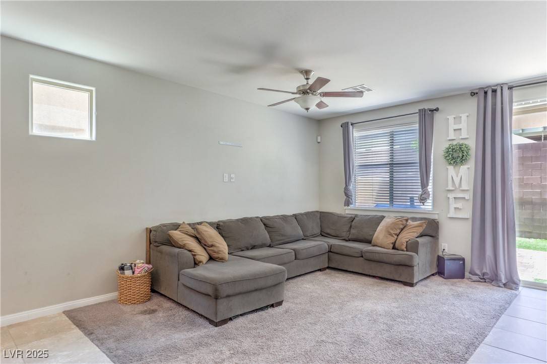Las Vegas, NV 89178,9237 S Chieftain ST