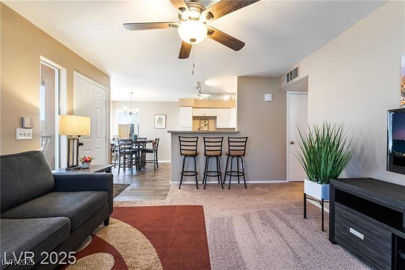 Las Vegas, NV 89122,5710 E Tropicana AVE #2122