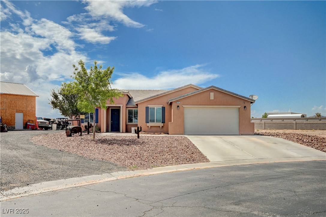 4045 River Heights LN, Logandale, NV 89021