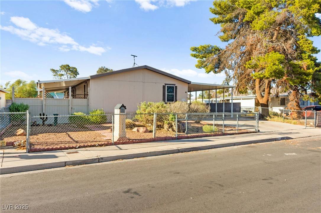 Las Vegas, NV 89121,4954 Mar Vista WAY