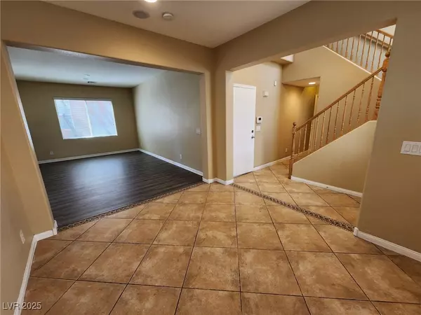 Las Vegas, NV 89141,10522 Verona Wood ST