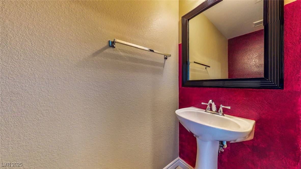 Las Vegas, NV 89183,87 Wood Cliff AVE