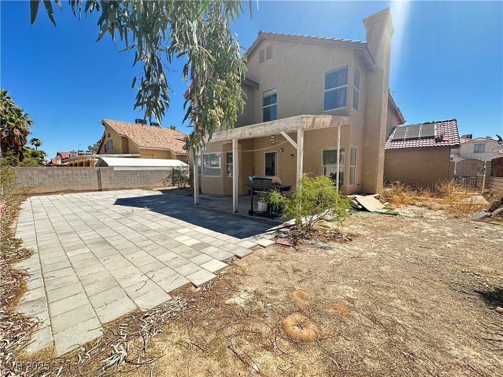 Las Vegas, NV 89118,5255 Autumn Sky RD