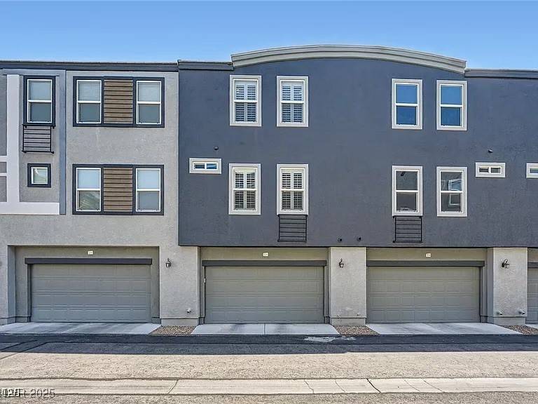 Las Vegas, NV 89147,9050 W Tropicana Avenue AVE #1015