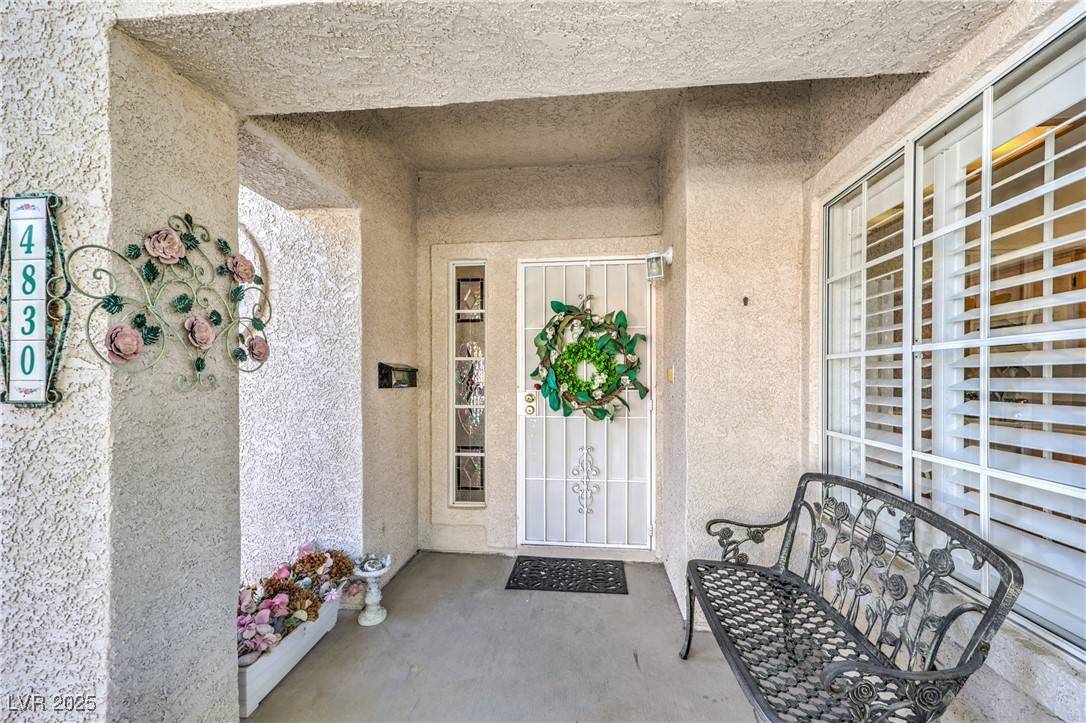Las Vegas, NV 89147,4830 Berino DR