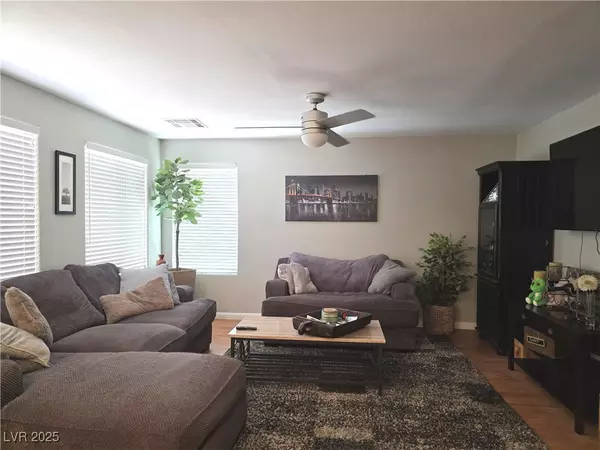 Las Vegas, NV 89148,5634 Moccasin Point ST