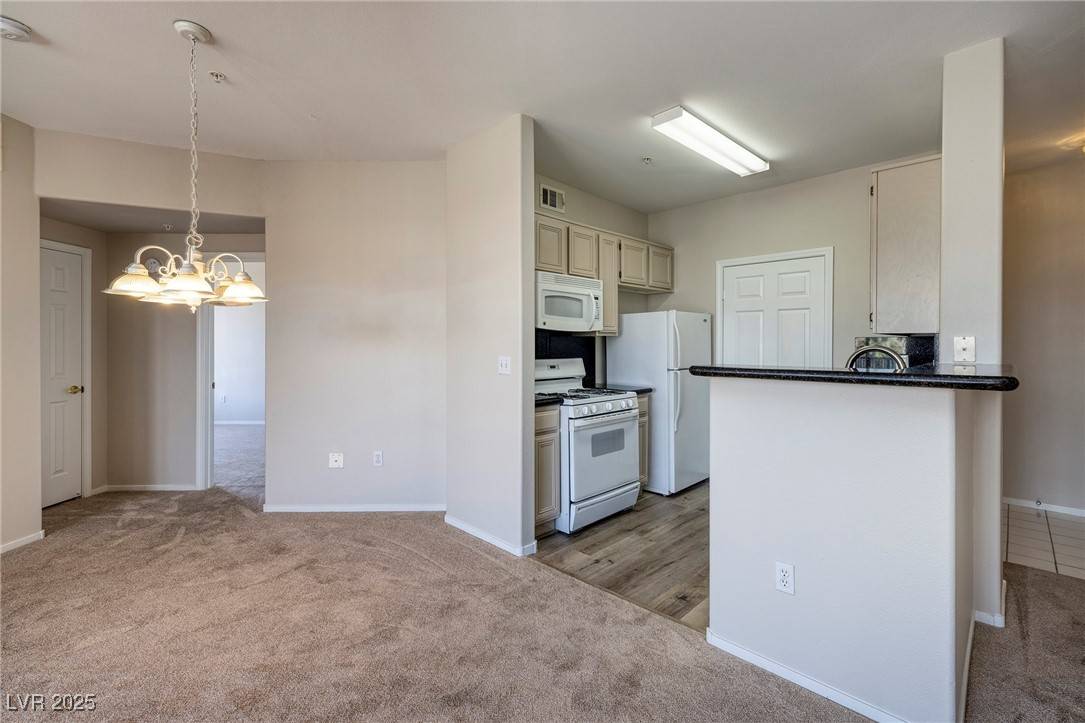 Las Vegas, NV 89113,7159 S Durango DR #310
