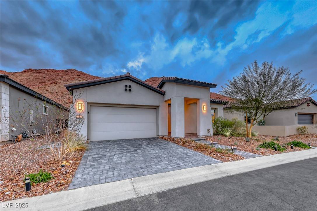 Henderson, NV 89011,101 Mirage View DR