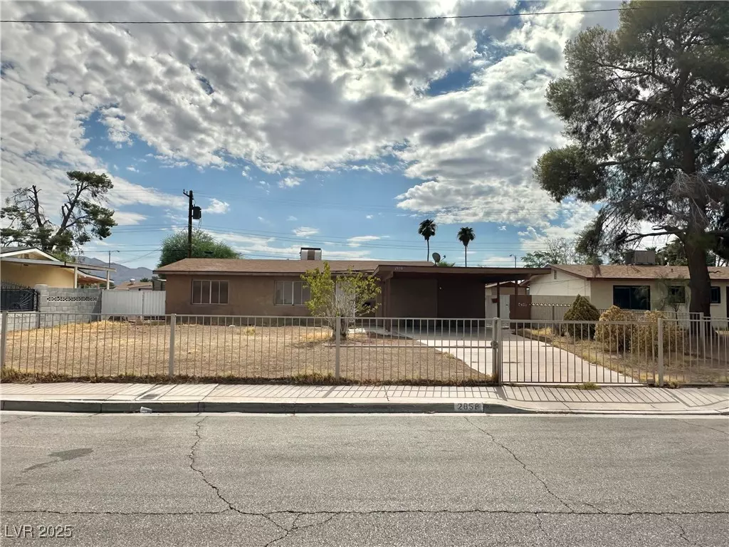 Las Vegas, NV 89121,2858 Puenta ST