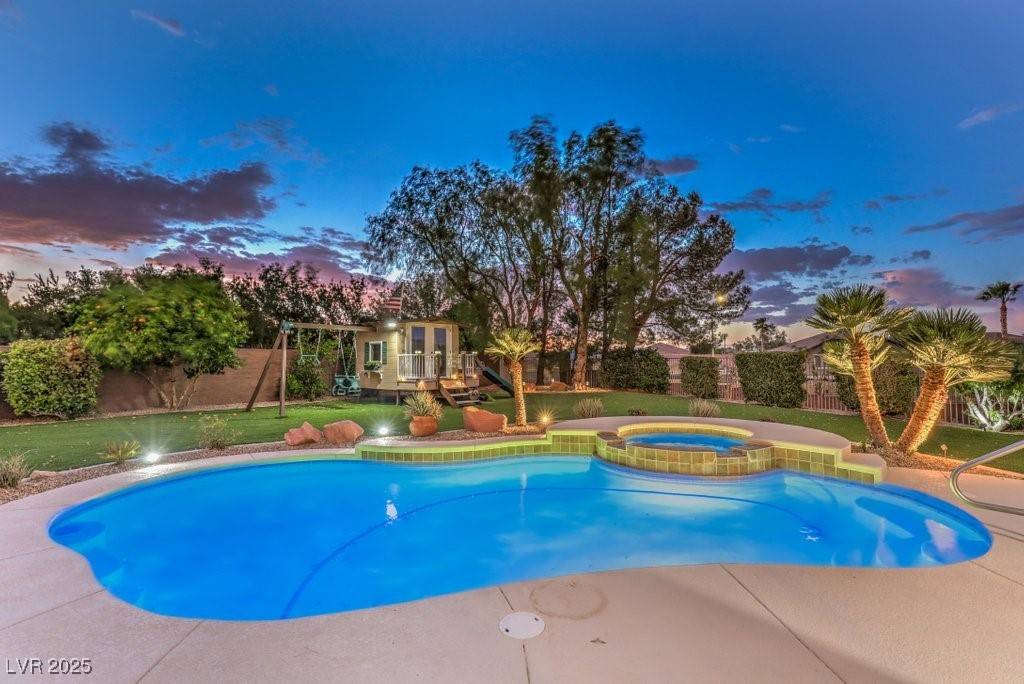 71 Fountainhead CIR, Henderson, NV 89052