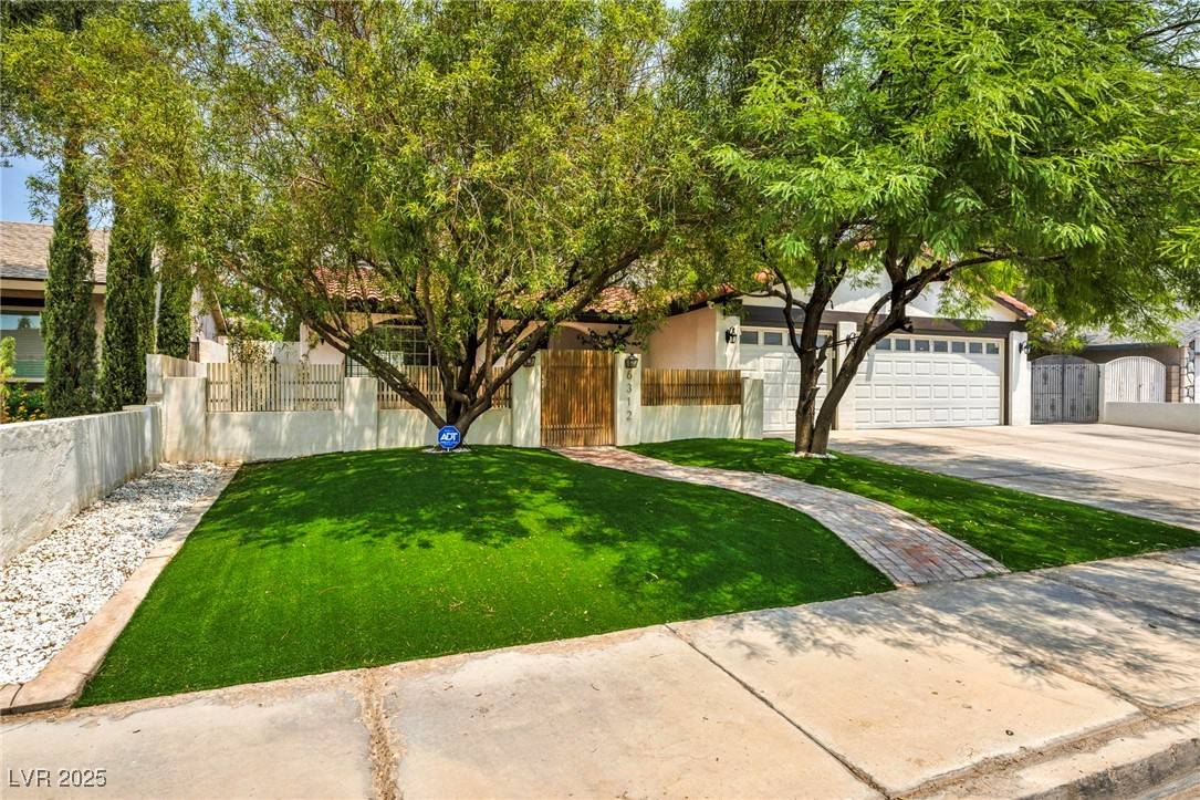 Las Vegas, NV 89146,6312 Bluejay WAY