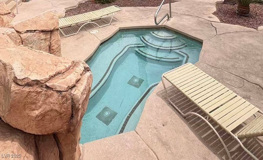 Las Vegas, NV 89144,400 Amber Pine ST #203