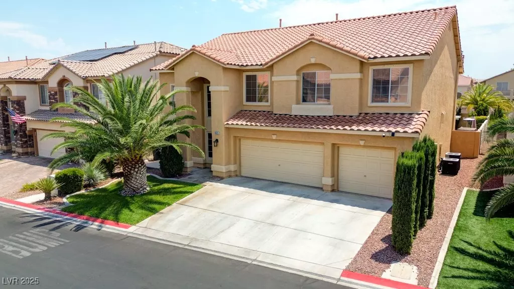 Las Vegas, NV 89143,8625 Wild Diamond AVE