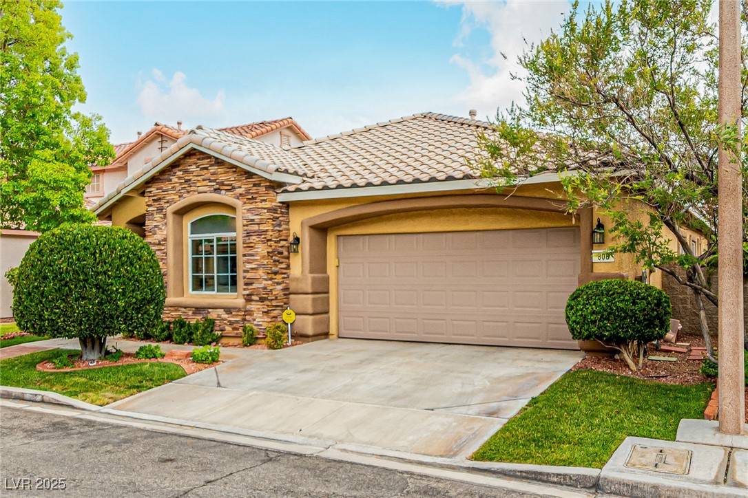 Las Vegas, NV 89144,808 Royal Birch LN