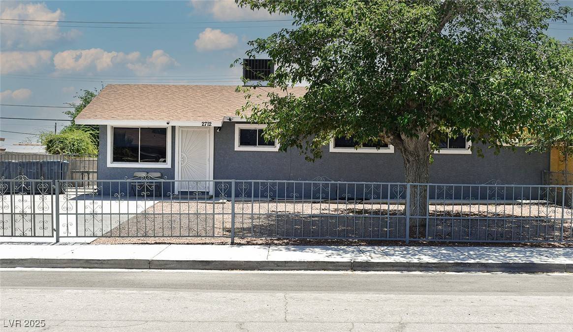 2712 Brady Ave AVE, Las Vegas, NV 89101