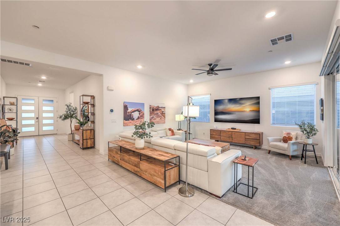 Henderson, NV 89011,118 Reflection Cove DR