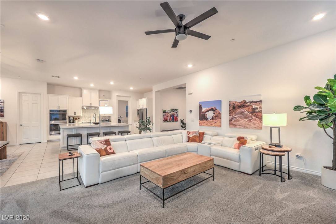 Henderson, NV 89011,118 Reflection Cove DR