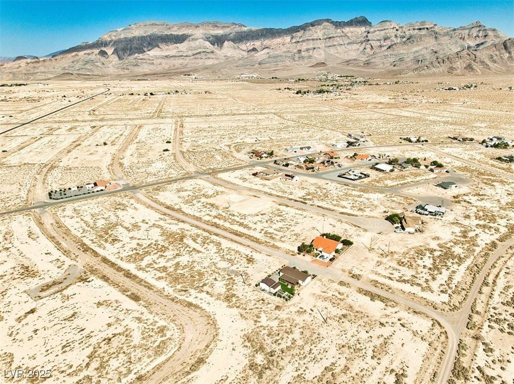 Pahrump, NV 89060,561 W Nikki WAY